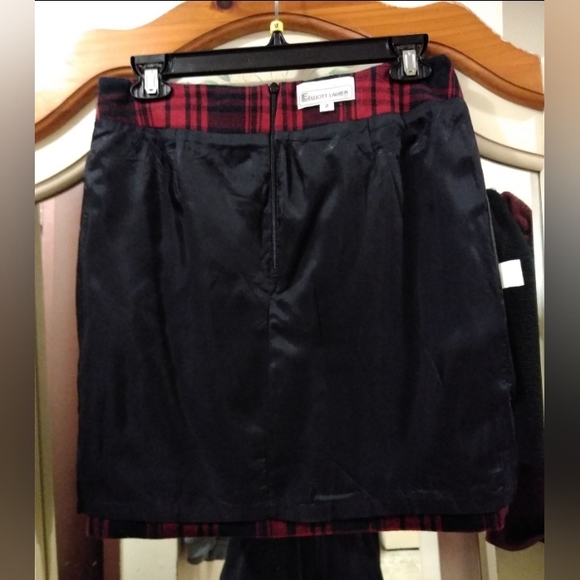 Beautiful Designer "Catholic School Girl" Mini Skirt by Elliot Lauren - size 2 - Picture 7 of 11